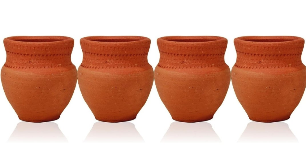 Mini Earthen Pots – Tiny Touches of Tradition
