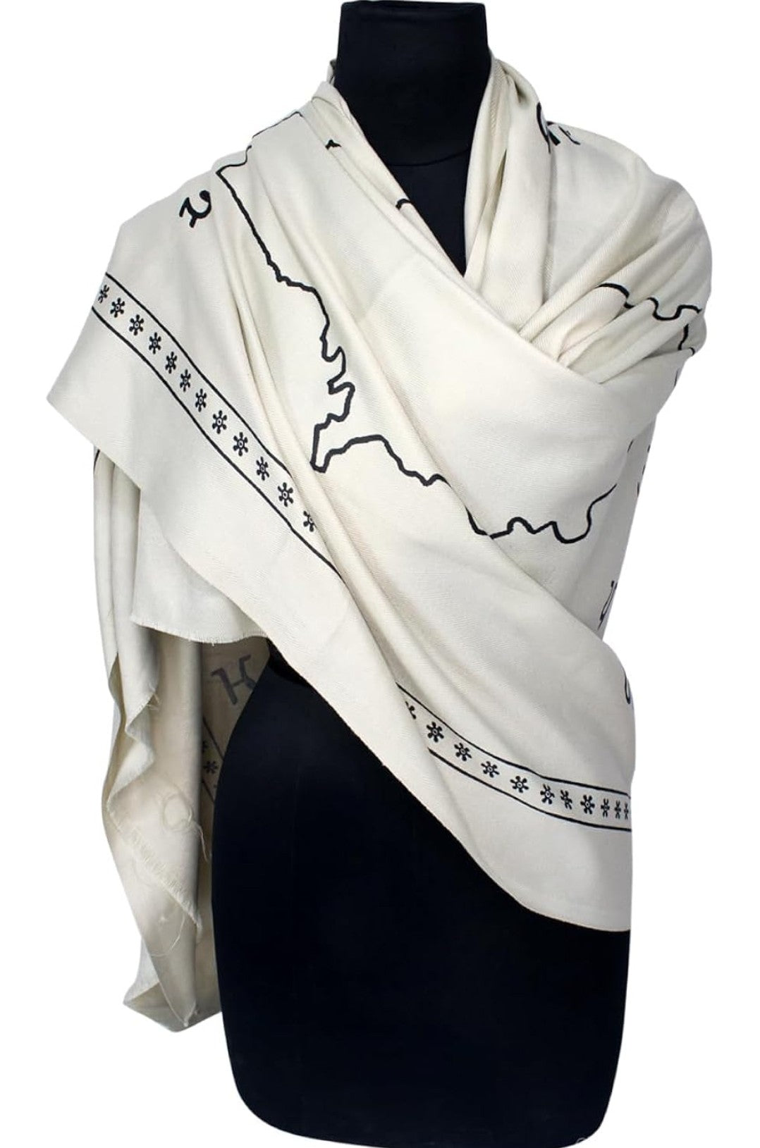 Shawls – Wrap Yourself in Tradition & Warmth